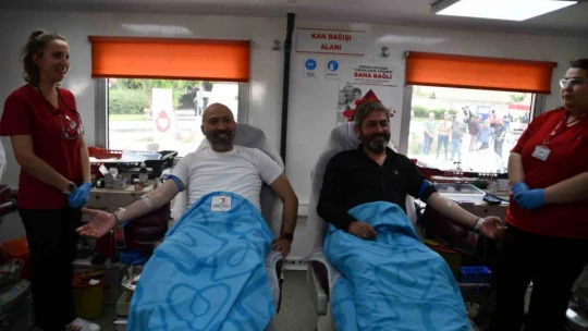 Söke'de kan bağışı kampanyasını çocuklar şenlendirdi