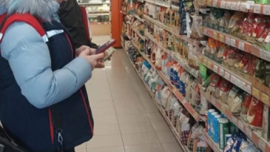 Söke'de marketler eşzamanlı denetlendi