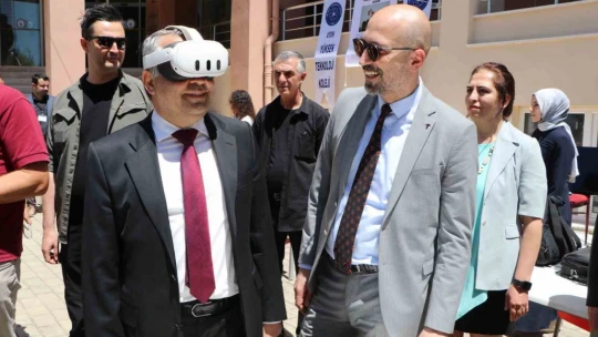 Söke'de öğrenciler için kariyer günleri düzenlendi