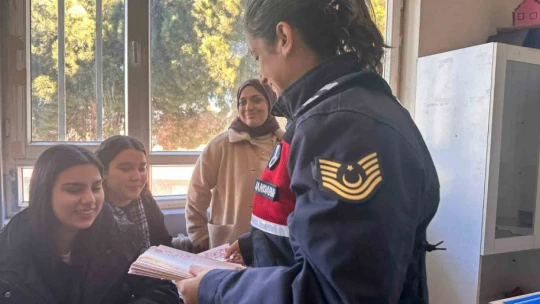 Söke'de öğrenciler jandarma tarafından bilgilendirildi