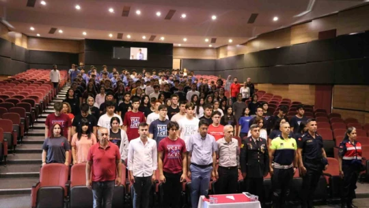 Söke'de öğrencilere jandarma tanıtıldı
