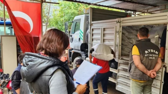 Söke'de sel mağdurlarına yem desteği