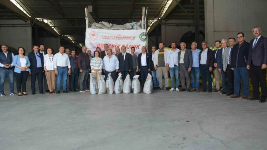 Söke'de tohum ve kompost dağıtım töreni yapıldı
