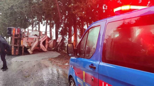 Söke'de yağışlı hava kazaya neden oldu