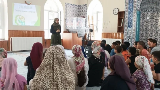 Söke'de yaz Kur'an kursu öğrencilerine bilinçlendirme seminerleri