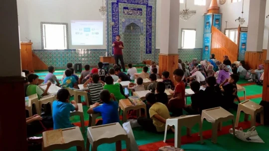 Söke'de yaz Kur'an kursu öğrencilerine bilinçlendirme seminerleri