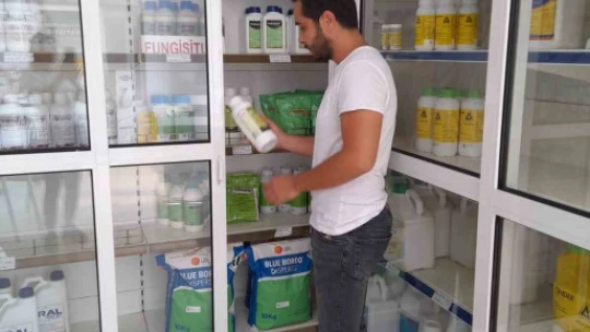 Söke'de zirai ilaç bayilerine denetim