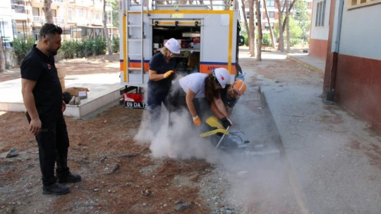 Söke'deki proje 2 bin öğrenciyi 'Temel Afad Gönüllüsü' yapacak