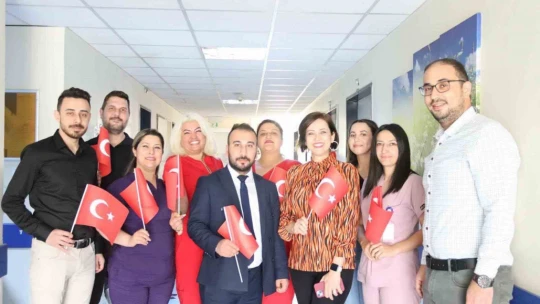 Söke Fehime Faik Kocagöz Devlet Hastanesi'nde çocuk servisinde 23 Nisan coşkusu