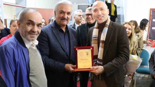 Söke'nin Kocagözoğlu Okulu'na kütüphane kazandırıldı