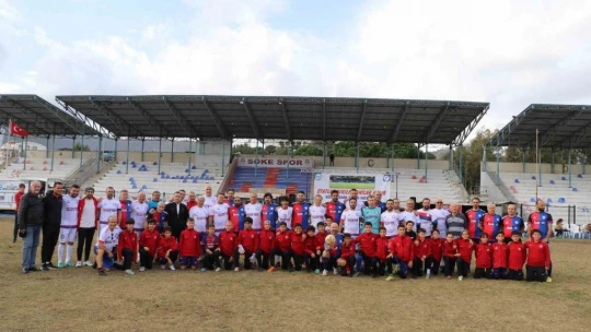 Söke Şehir Stadı'nda son maçı futbol efsaneleri yaptı