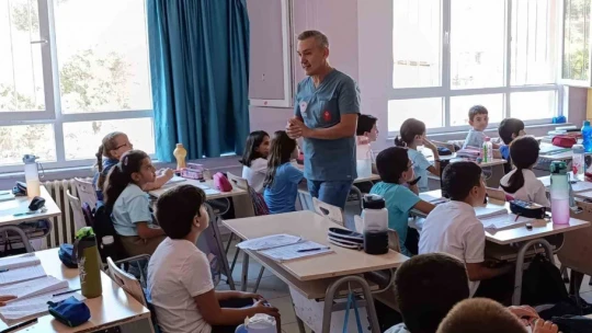Sökeli öğrenciler hayvan hakları konusunda bilgilendirildi