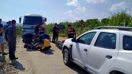 Su tankeri ile çarpışan motosiklet sürücüsü yaralandı