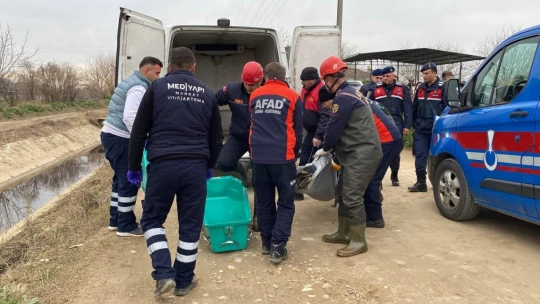 Sulama kanalı içerisinde ceset bulundu