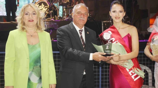 Sultanhisar'da 'Çilek Güzeli' belli oldu