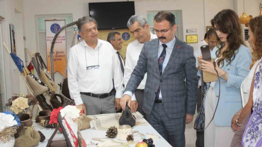Sultanhisar'da el emeği ürünler görücüye çıkartıldı