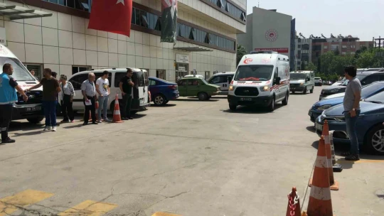 Tabutuna gelinlik örtülen Çelebi son yolculuğuna uğurlandı