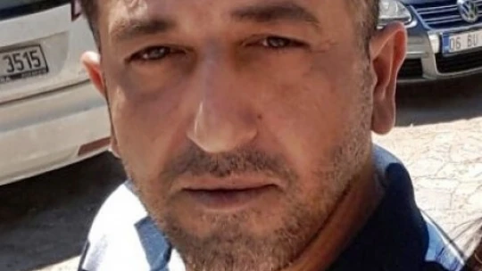 Taksici evinde silahla vurulmuş halde ölü bulundu