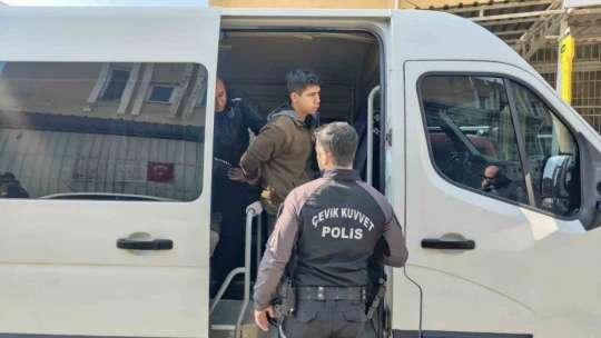 Tamir için bırakılan motosikletle ortalığı birbirine kattı