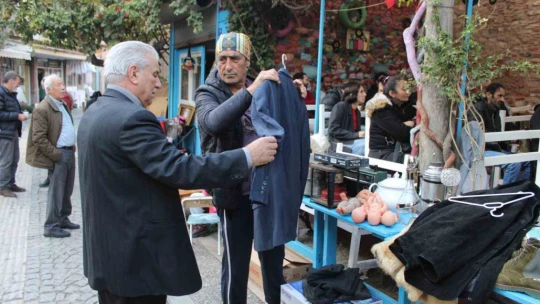 Tarihi çarşı ayağa kalkacağı günü bekliyor