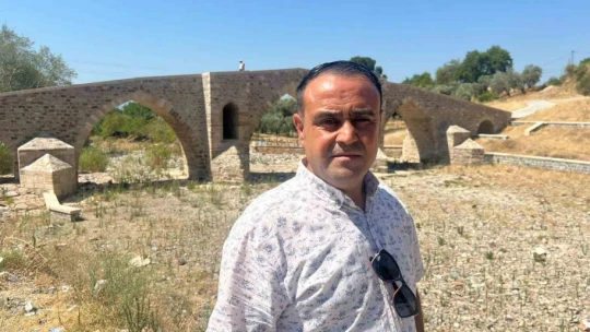 Tarihi Yunan Köprüsü'ne çevre düzenlemesi istiyorlar