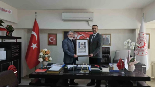 Teknoloji ve Sanayi İl Müdürü Ulutaş: 'Biyoteknoloji ve sağlık alanındaki çalışmaları önemsiyoruz'