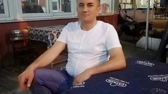Televizyon tamircisi gittiği evde dehşet saçtı: Evdekilerin başını çekiçle ezdi