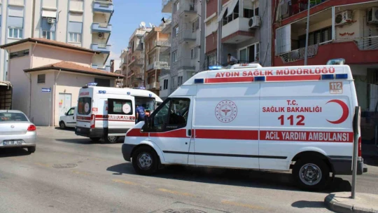 Ters yönden çıktı, motosiklete çarpıp kaçtı