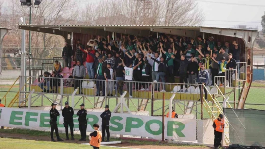 TFF 3. Lig: Efeler 09 SFK: 2 - Turgutluspor: 3