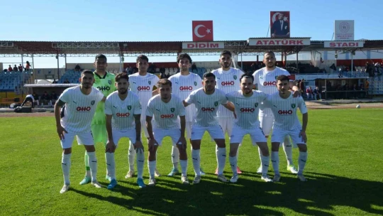 TFF 3. Lig: Efeler 09 SK:0 - Pazarspor: 1
