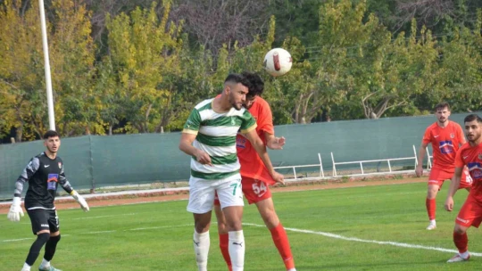 TFF 3. Lig: Efeler SFK: 0 - 1954 Kelkit Hürriyet SK: 1