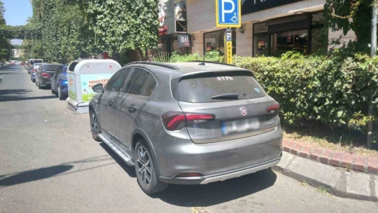 Trafik ekipleri, engellilere engel olan sürücüleri affetmedi
