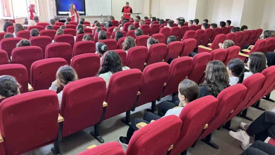 Türkiye Münazara Ligi başvuruları Aydın'da başladı