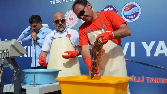 Türkiye'nin en iyi zıpkıncıları Didim açıklarında yarıştı