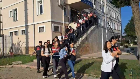 Türkiye'yi dolandıran örgütün elebaşlarından biri Çinli kadın çıktı