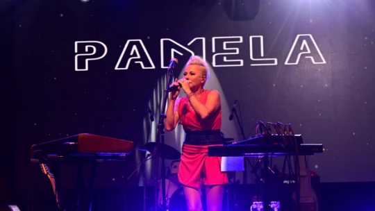 Ümit Besen ve Pamela İncirliova halkı ile buluştu