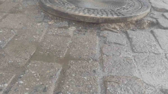 Umurlulu vatandaşlar bozulan yollarının yapılmasını istiyor