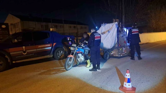 Uyuşturucu satın almak ve kullanmak suçundan aranan şahıs yakalandı