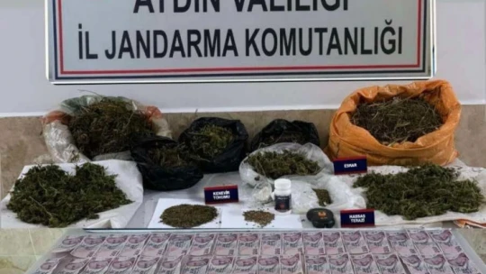 Uyuşturucuyu sattığı esnada suçüstü yakalandı