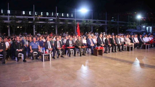 Vali Canbolat: '15 Temmuz'da milletimiz bir demokrasi zaferine daha imza attı'