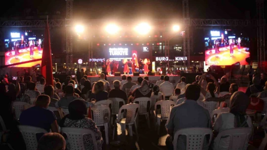 Vali Canbolat: '15 Temmuz'da milletimiz bir demokrasi zaferine daha imza attı'