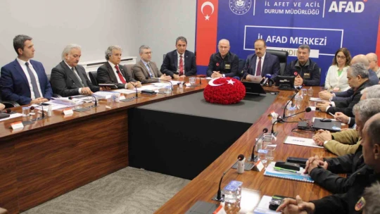 Vali Canbolat: 'Tsunami tahliye planı haritaları oluşturuldu'