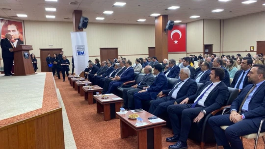 Vali Canbolat: 'Valiliğimiz Aydın'a yararlı iş ve hizmet yapmak isteyenlerin hizmetindedir'