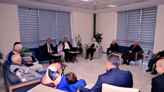 Vali Canbolat huzurevi sakinleri ile iftarda buluştu