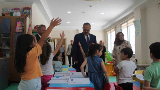 Vali Canbolat Yaz Kur'an Kursu öğrencileri ile buluştu