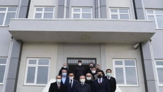 Vali Aksoy'dan yeni emniyet binasında inceleme