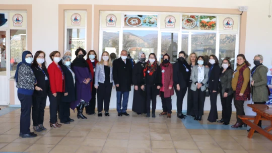 Atçalı kadınlar istedi ve başardı
