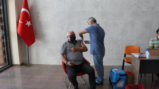 Ticaret Odası'ndan üyelerine aşı desteği