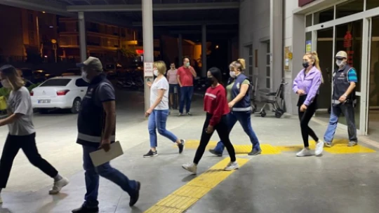 Nazilli'de masaj salonuna şok baskın