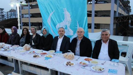 Ülkü Ocakları Nazilli'de iftar yemeğinde buluştu